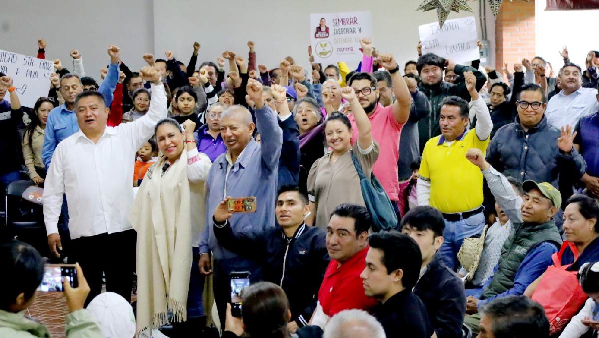 Ana Lilia Rivera durante una asamblea informativa en Tlaxcala. | Especial
