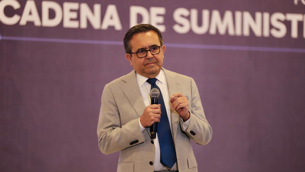 Asegura que estar al lado de Estados Unidos es una ventaja que se puede perder. Roberto Alanís