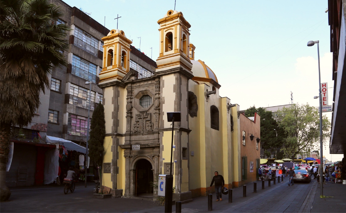 Capilla del Señor de la Humildad, también conocida como “Iglesia de Manzanares”. Barrio de La Merced, Ciudad de México. (INAH)