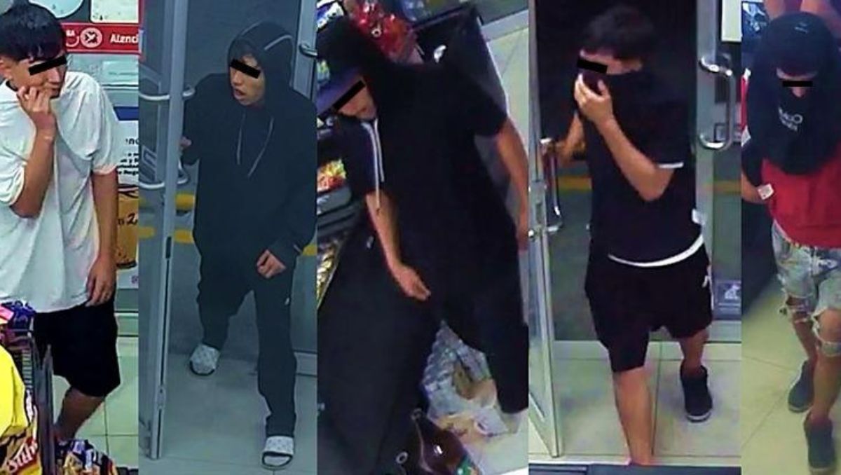 Elementos de la Guardia de Proximidad de Apodaca aseguraron dos gavetas de dinero y $1,200 en efectivo tras la detención del sospechoso | Especial