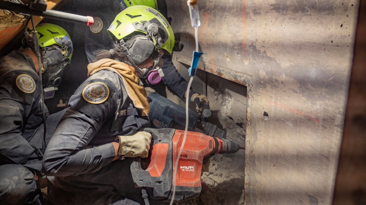 Imagen del entrenamiento del equipo de rescate VA-TF1, de Virginia, Estados Unidos | Foto: Especial