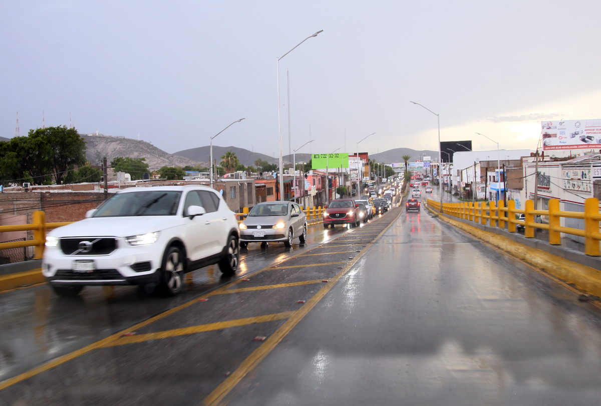 Lluvia en Torreón. | Foto: Martín Piña