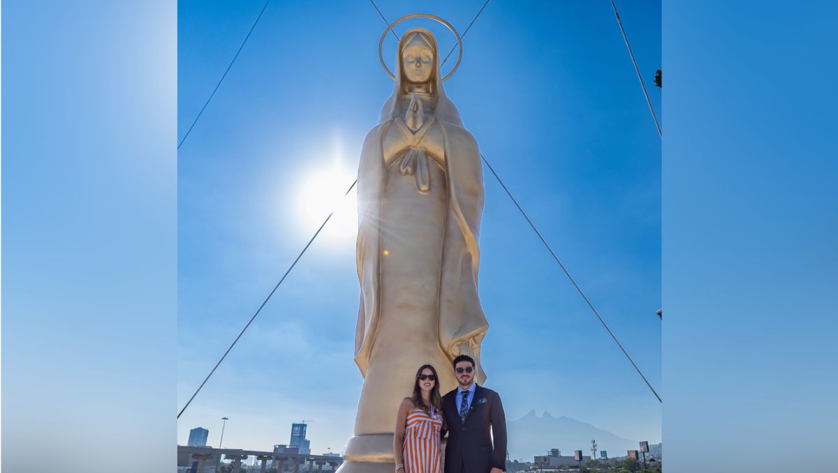 Samuel García y Mariana Rodríguez anunciaron la llegada de la Escultura de la Virgen. | Especial