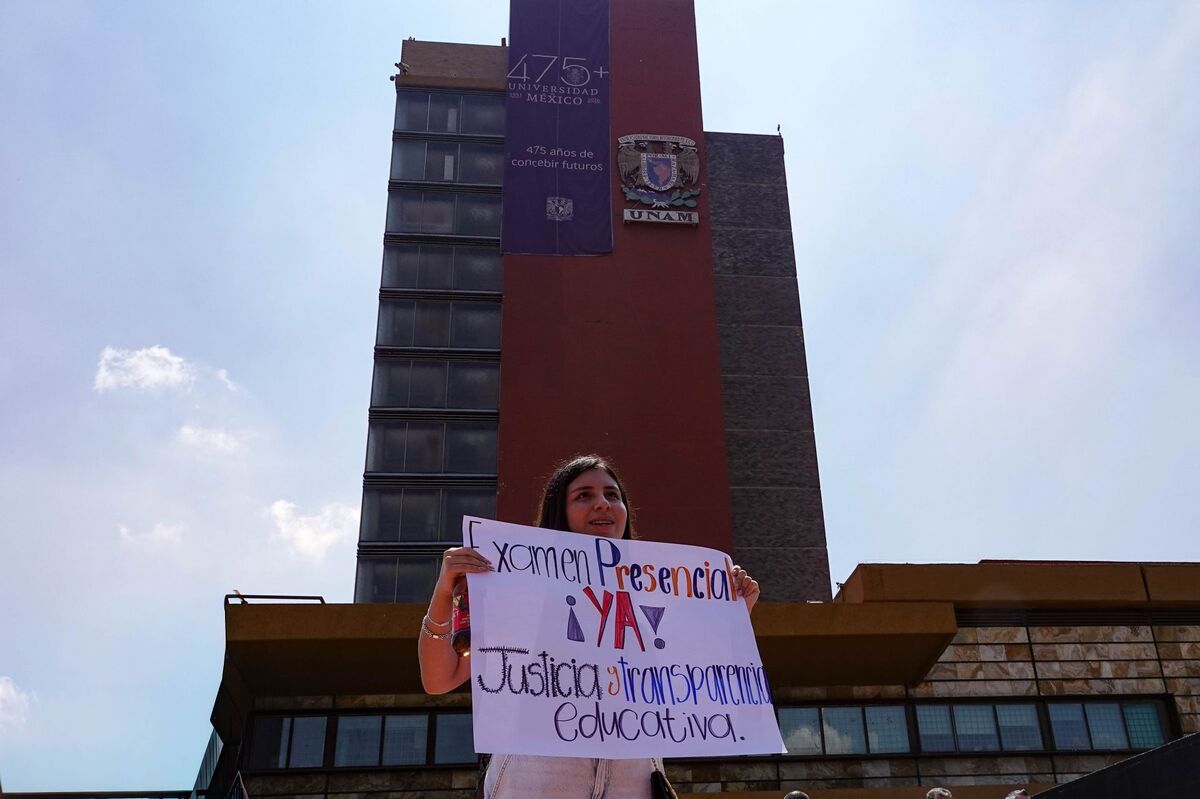UNAM enfrenta cuestionamientos por examen virtual | Foto: Cuartoscuro