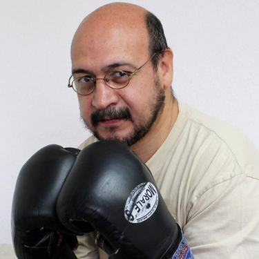 Alejandro Toledo, autor de ‘De puño y letra. Historias de boxeadores’. (Archivo Alejandro Toledo)
