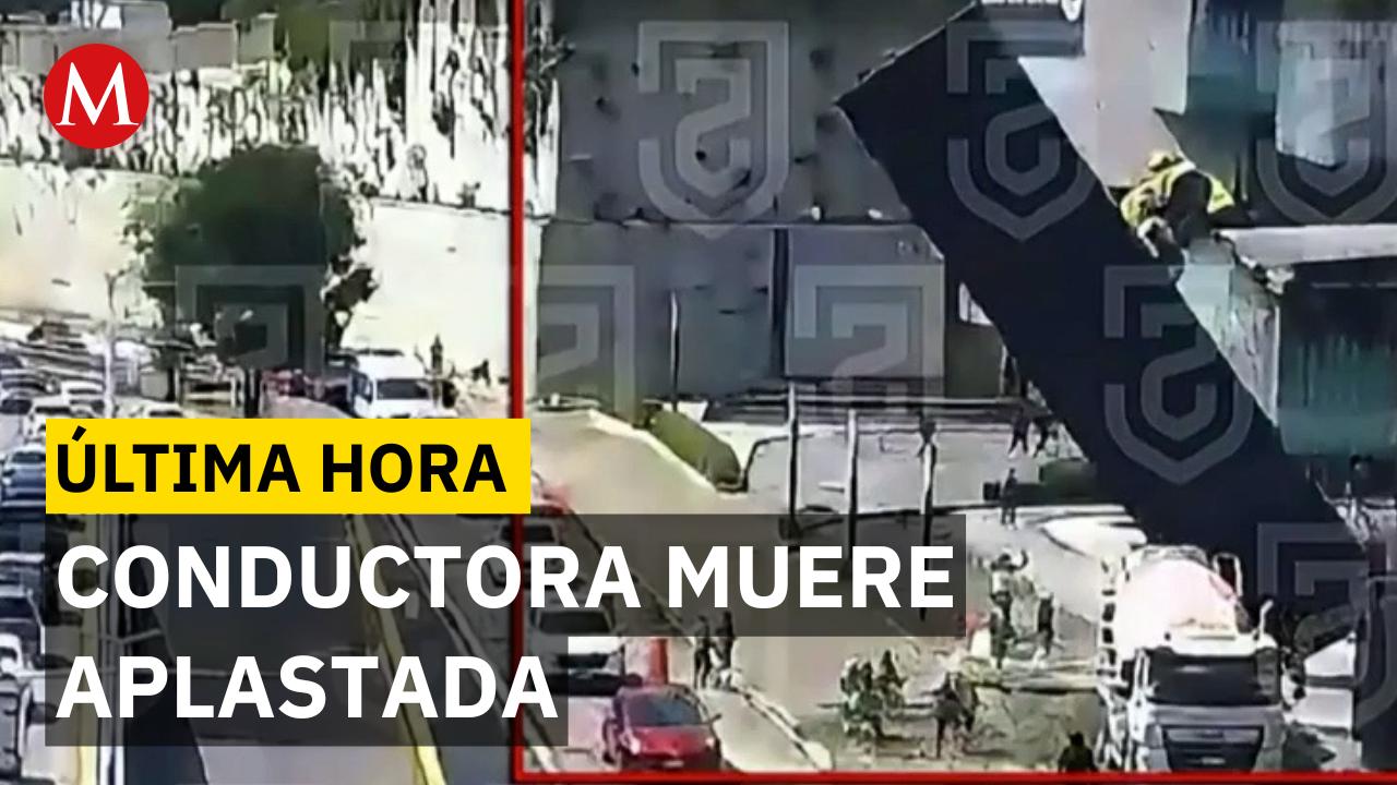 Cae estructura de 10 metros sobre camioneta y mata a una conductora en Huixquilucan