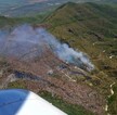 Vista aérea muestra el incendio forestal registrado en el Cerro del Diente, en la Sierra de San Carlos, Tamaulipas.