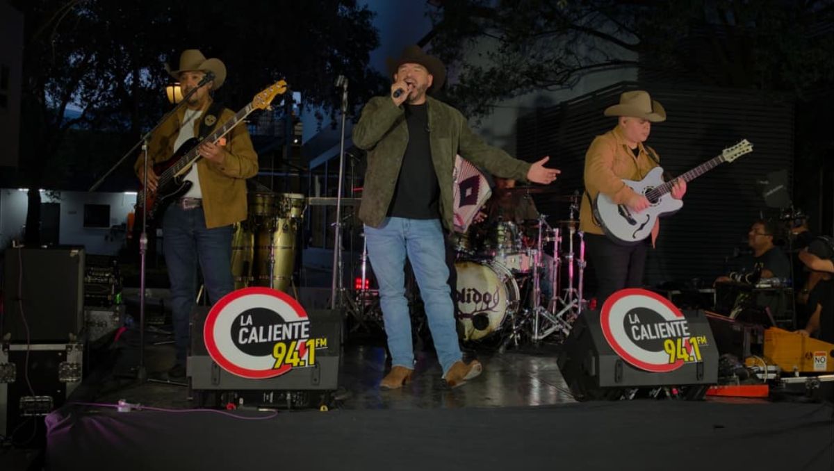 Los integrantes de Grupo Sólido compartieron una velada de música, dinámicas y convivencia en Canal 6. Ángel Martínez