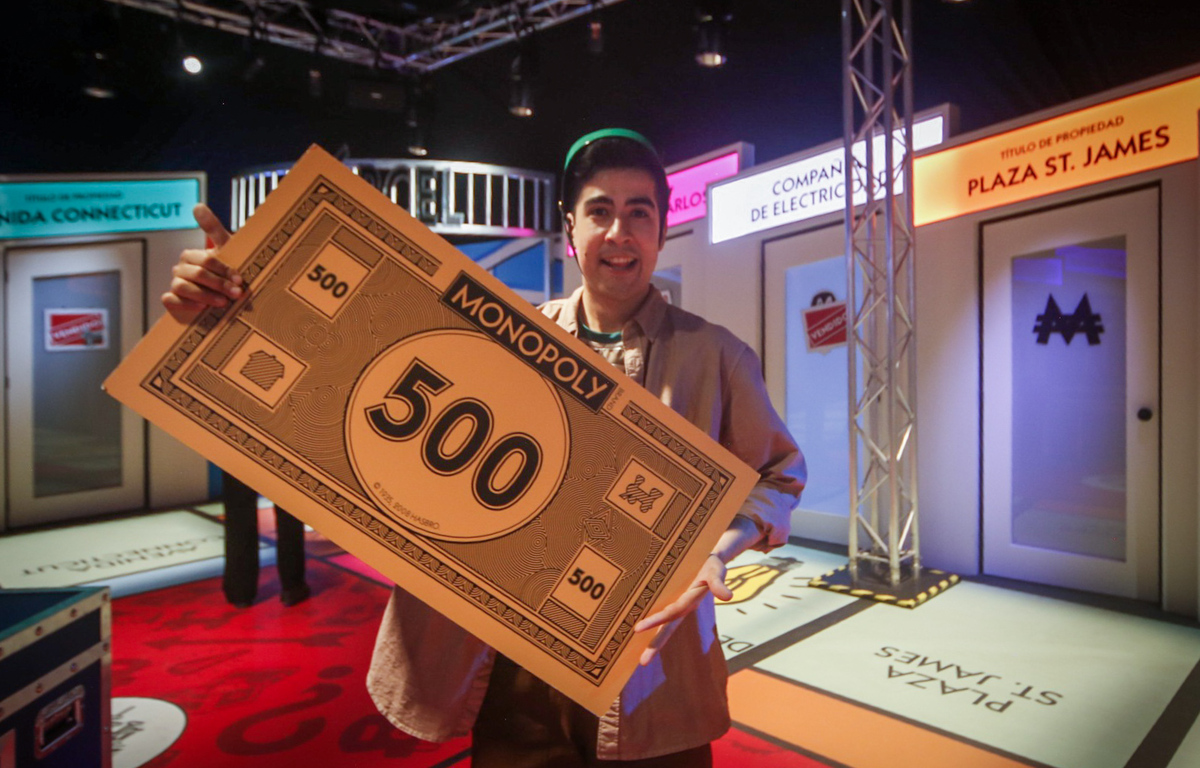 Monopoly Lifesized transforma el tradicional juego de mesa de Hasbro en un recorrido por un tablero gigante. Foto: Araceli López.