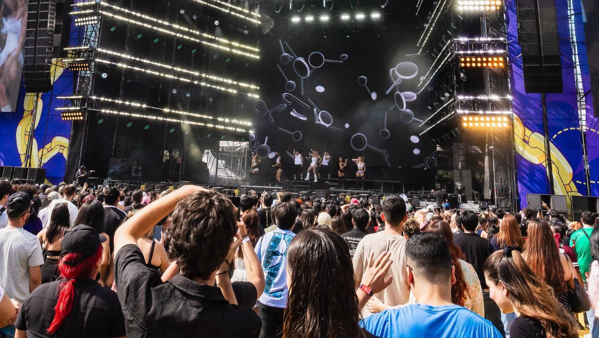 El Parque Fundidora se llenó se seguidores del género urbano para disfrutar el Dale Mixx. | Especial