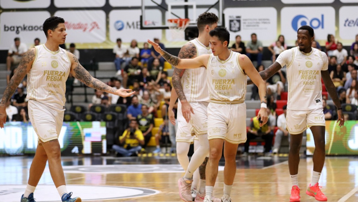 Fuerza Regia vence a Freseros de Irapuato y amplía ventaja en la serie de la LNBP (Luis Guerra)