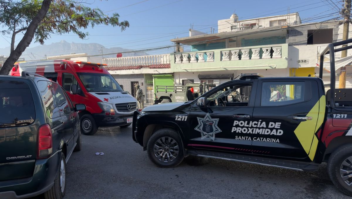 La zona fue acordonada durante varias horas mientras autoridades y cuerpos de auxilio atendían el reporte | Ángel Mercado
