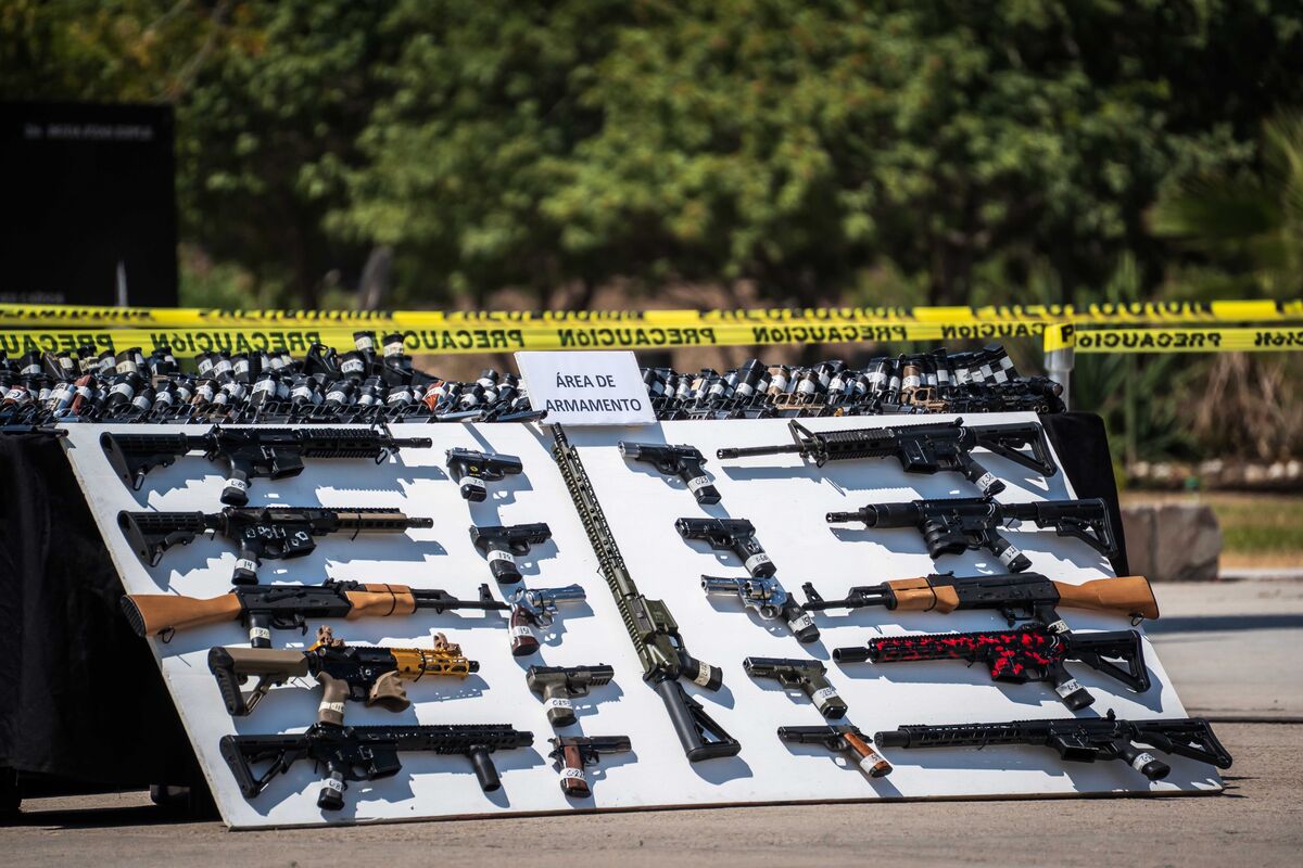 Entre las armas que traficaban estaban ametralladora Barrett u Ohio Ordnance
