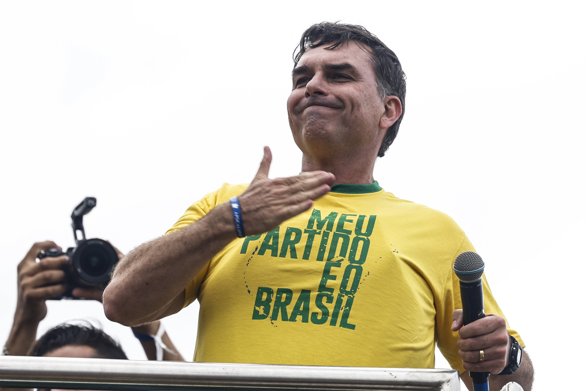 El candidato a la Presidencia de Brasil por el Partido Liberal, Flávio Bolsonaro. | EFE