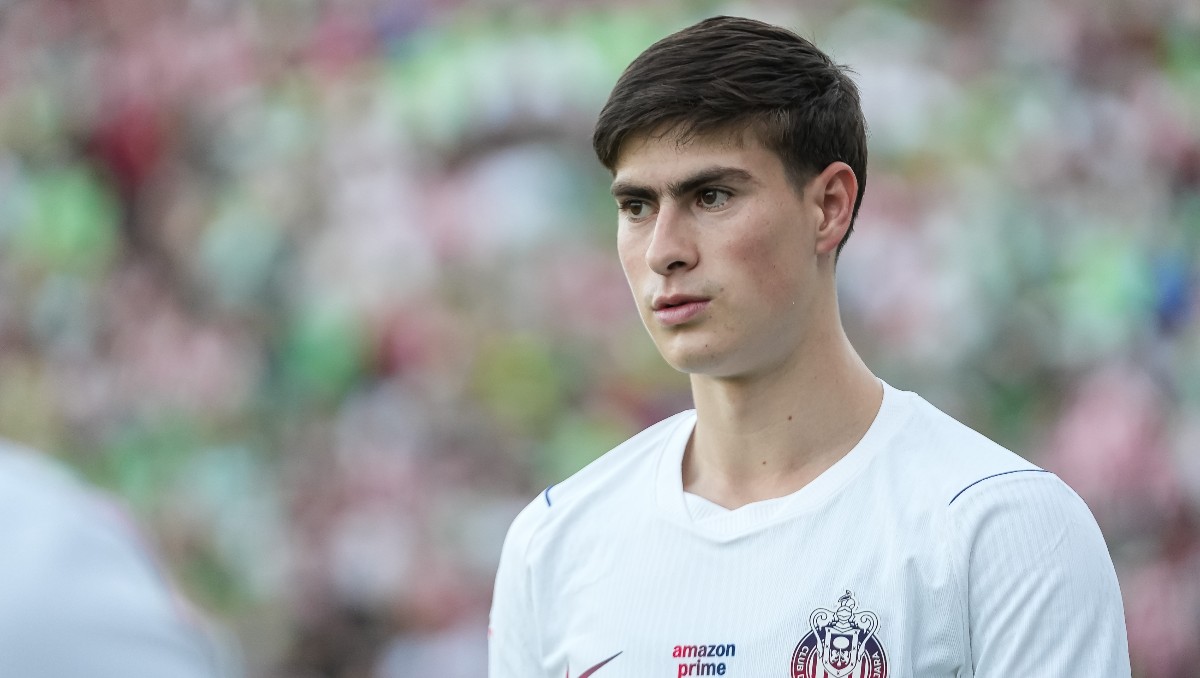 Chivas condiciona salida de Armando 'Hormiga' González (Imago7)