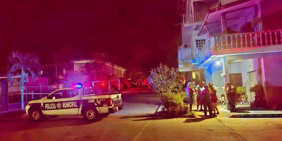 Elementos de la Policía Estatal, Marina y Ejército acordonaron la zona del ataque en la localidad de El Pital. | Foto. Especial
