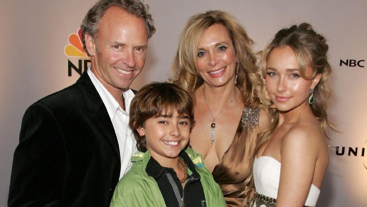 Padres De Hayden Panettiere Perdieron A Sus Dos Hijos En Tres A os padres-de-hayden-panettiere-perdieron-a-sus-dos-hijos-en-tres-a-os