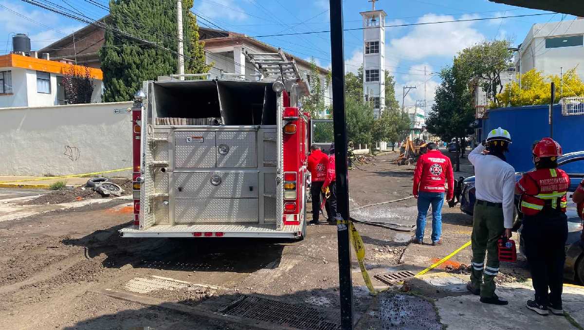 Protección Civil mantiene cercada la zona donde se registró la fuga de gas en Toluca. | Foto: PC Toluca