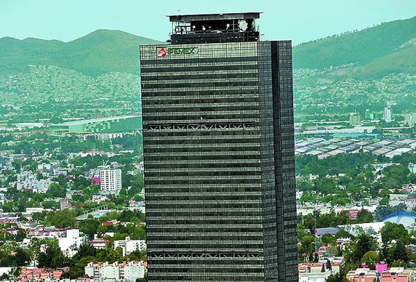 Ven necesaria la ayuda a la empresa del Estado. J. C. BAUTISTA.