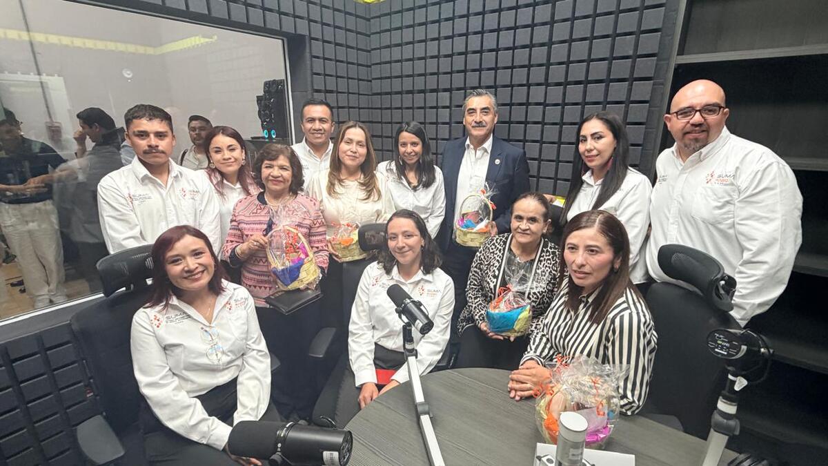 Inauguración de SUMA Radio Huichapan 103.7 FM. (Cortesía)