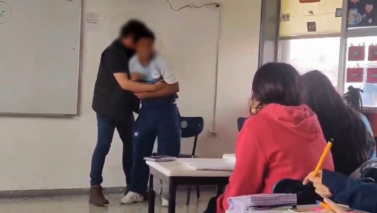 Libia Dennise analiza denuncia tras conducta de profesor de secundaria | Redes sociales