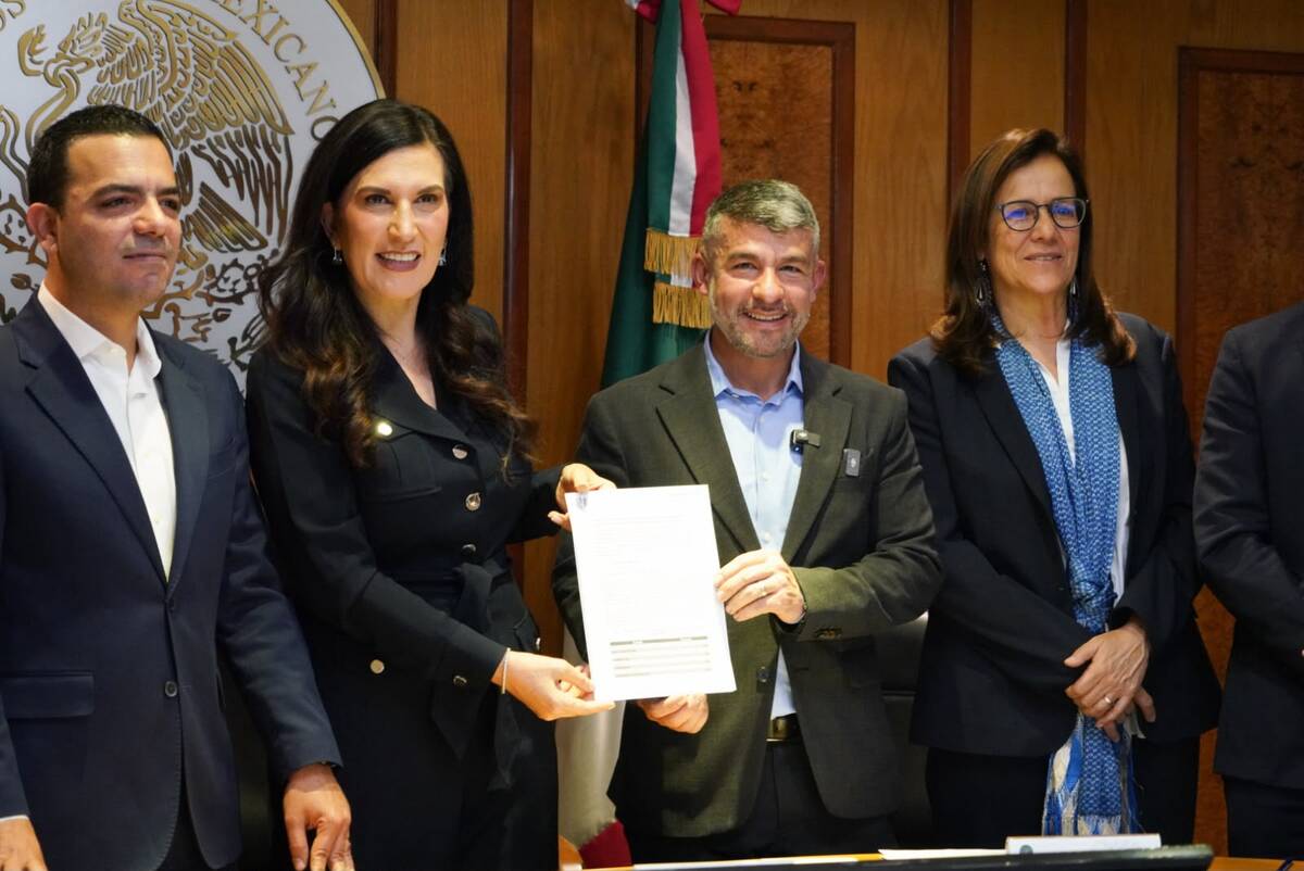 Alcaldes proponen fondo federal para mantenimiento de escuelas. | Especial