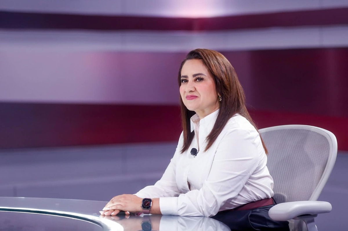 Gladyz Butanda, aspirante a la gubernatura en Michoacán durante su entrevista en MILENIO Televisión. | Foto: Araceli López