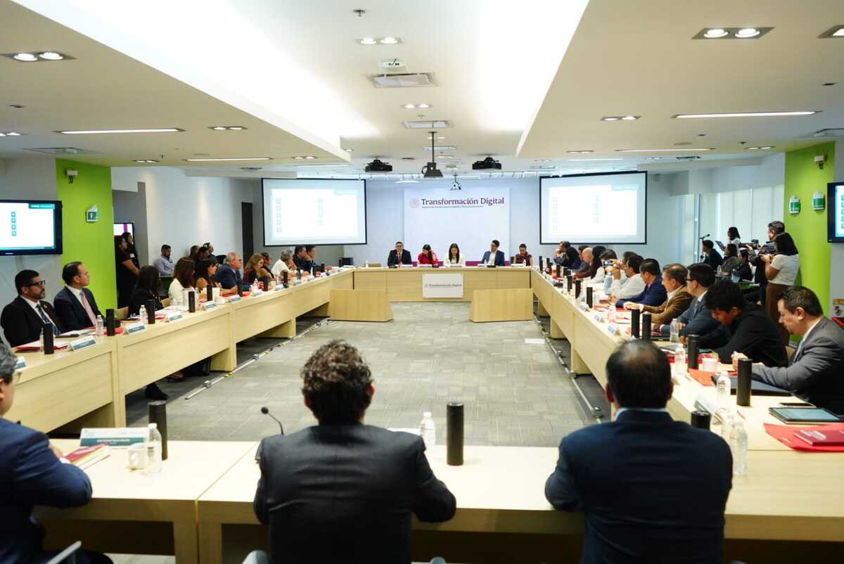 Hidalgo se incorporó al Pacto Nacional para implementar la Ley Nacional para Eliminar Trámites Burocráticos. (Cortesía)
