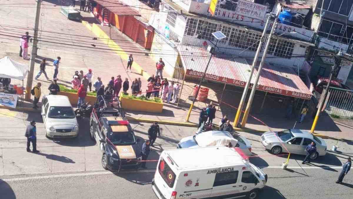 El homicidio ocurrió frente al paradero de la plaza principal de San Francisco Chimalpa, Naucalpan. | Foto Vecinos de Chimalpa/Facebook
