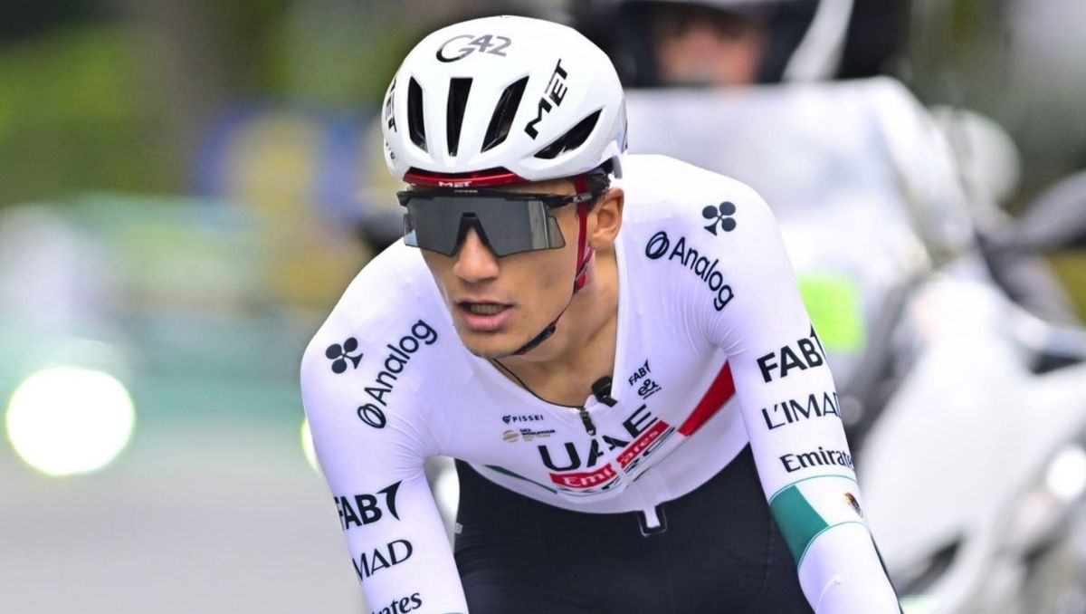 Isaac del Toro empieza dominando en la Vuelta a Alemania desde el prólogo (X: @TeamEmiratesUAE)