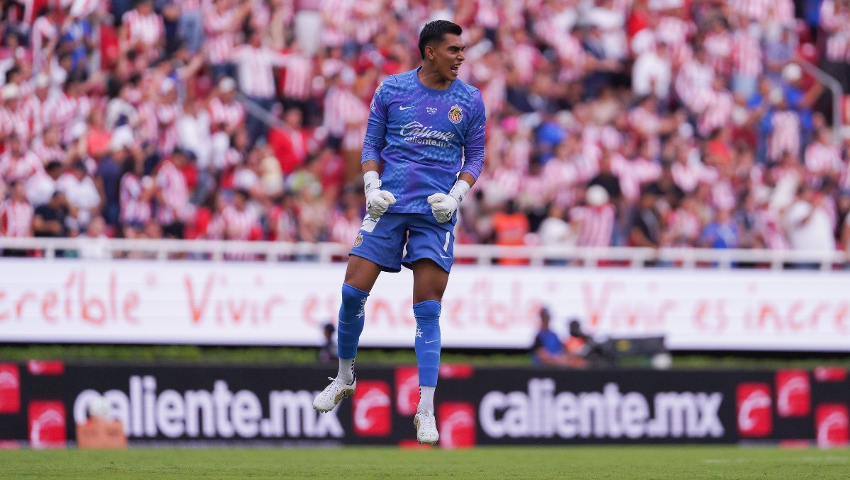 Raúl 'Tala' Rangel podría dejar a Chivas; es sondeado en Europa y podría jugar Champions League (Imago7)