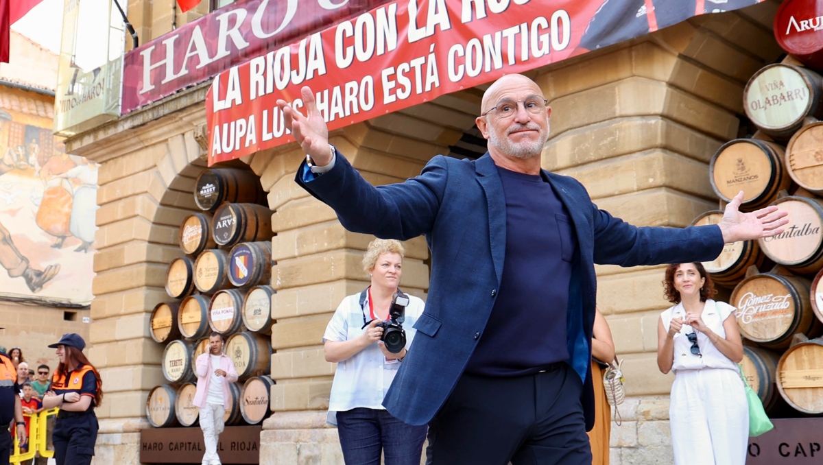 Selección de España ya trabaja para renovar a Luis de la Fuente (EFE)