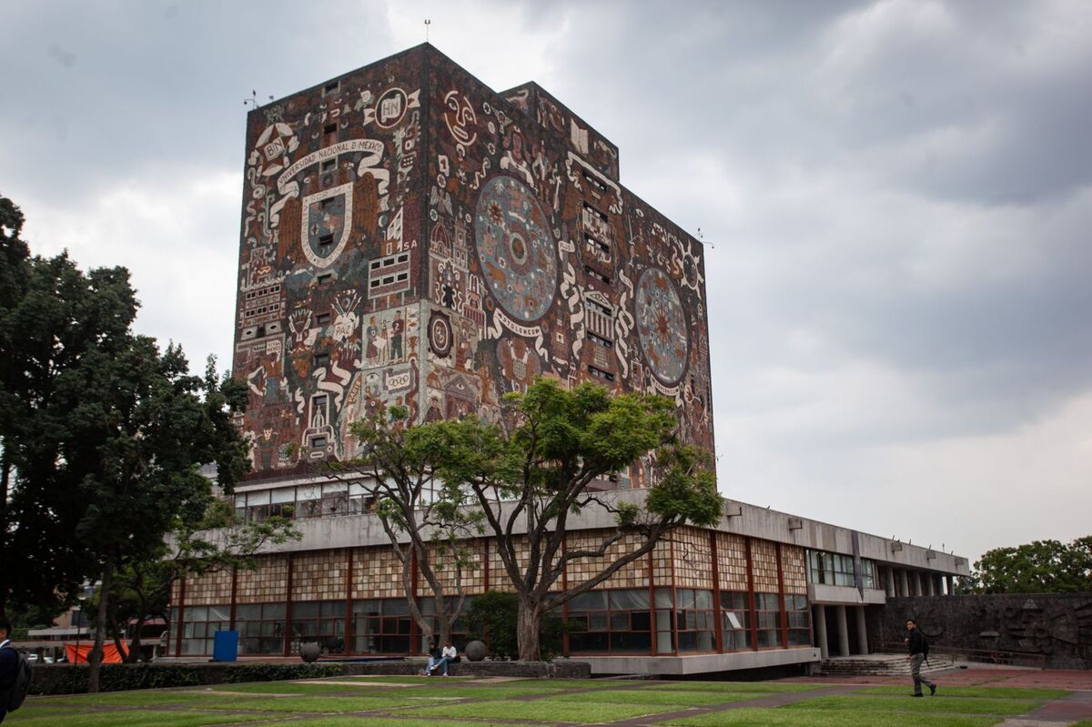 UNAM enfrenta crisis por fallos en examen virtual de admisión | Foto: Cuartoscuro