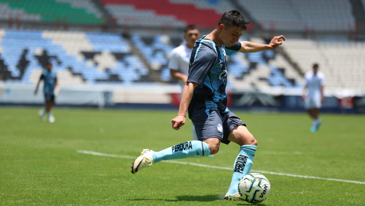 Club Puebla, motivado y enfocado en ganar a Santos: Brayan Garnica | Club Puebla