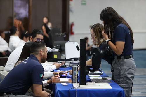 IJCF busca solución al rezago en procesos genéticos. (Cortesía Gobierno de Jalisco)