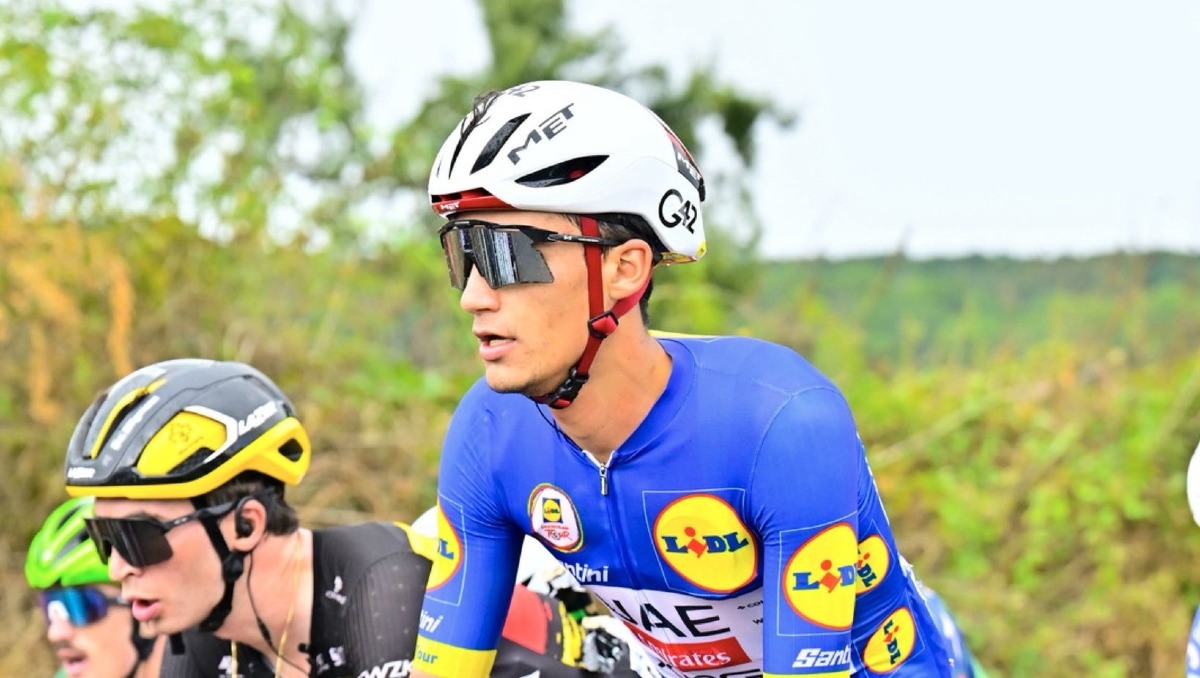 Isaac del Toro termina en segundo durante la primera etapa de la Vuelta a Alemania (X@TeamEmiratesUAE)