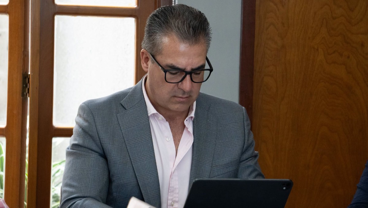 Ismael Jáuregui exhorta a empresas y otros grandes deudores a pagar el servicio de agua (Tomada de facebook.com/ing.ismael.jauregui)