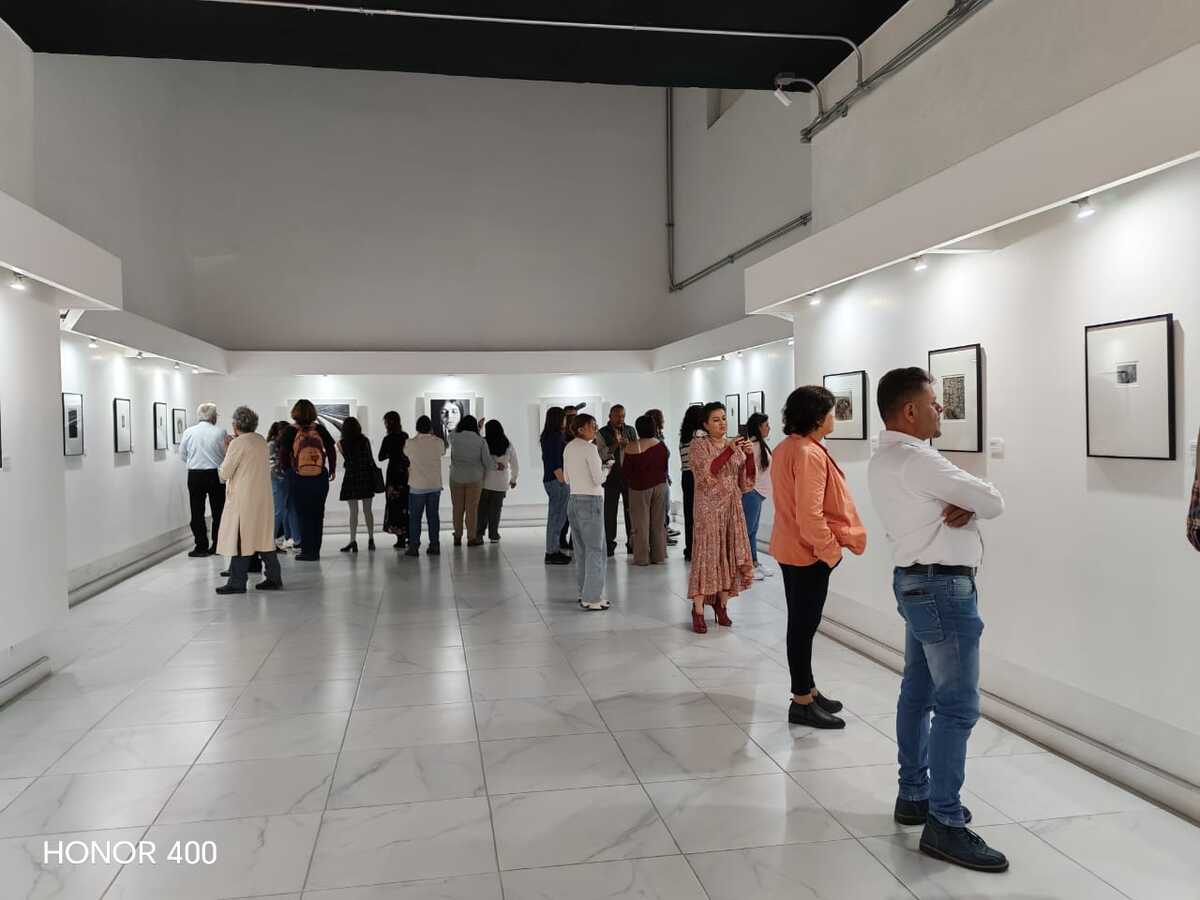 Tina Modotti Platinada, reúne 15 icónicas imágenes tomadas por la lente de la artista. (Foto: Miriam Avilés)