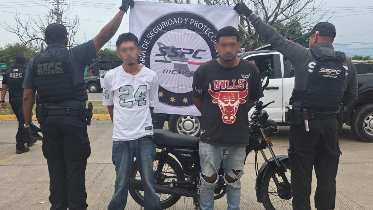 Los mensajes recabados identifican a los detenidos como 'Chore' y 'Titis' | Foto: Especial