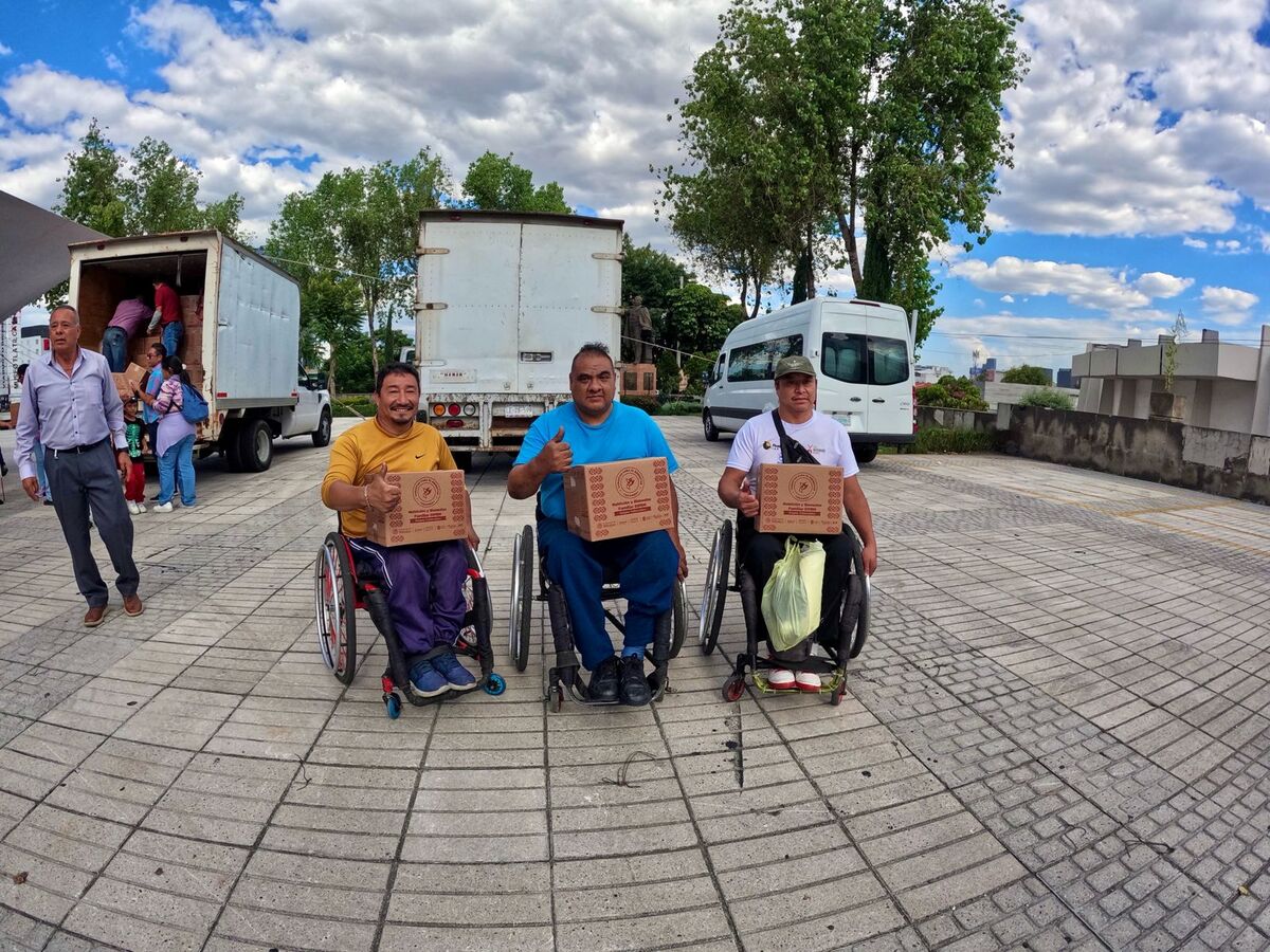 Naucalpan y DIFEM entregan apoyos alimentarios a familias | Especial