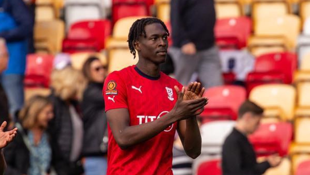 Quevin Castro muere durante un partido de preparación en Portugal (Instagram @quevincastro.16)