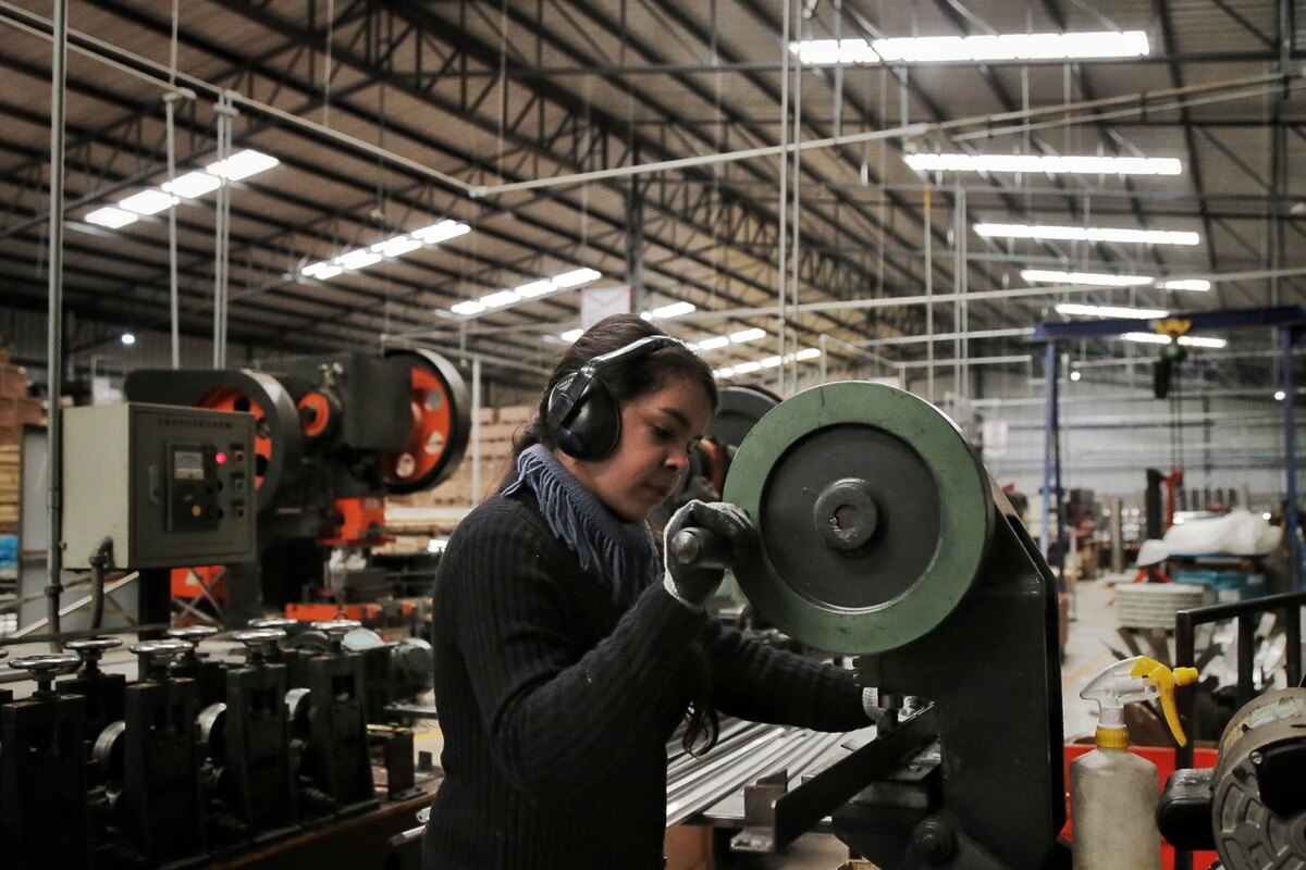 Empresas de Jalisco están cerrando y las personas se quedan sin empleo. (Cortesía Gobierno de Jalisco)