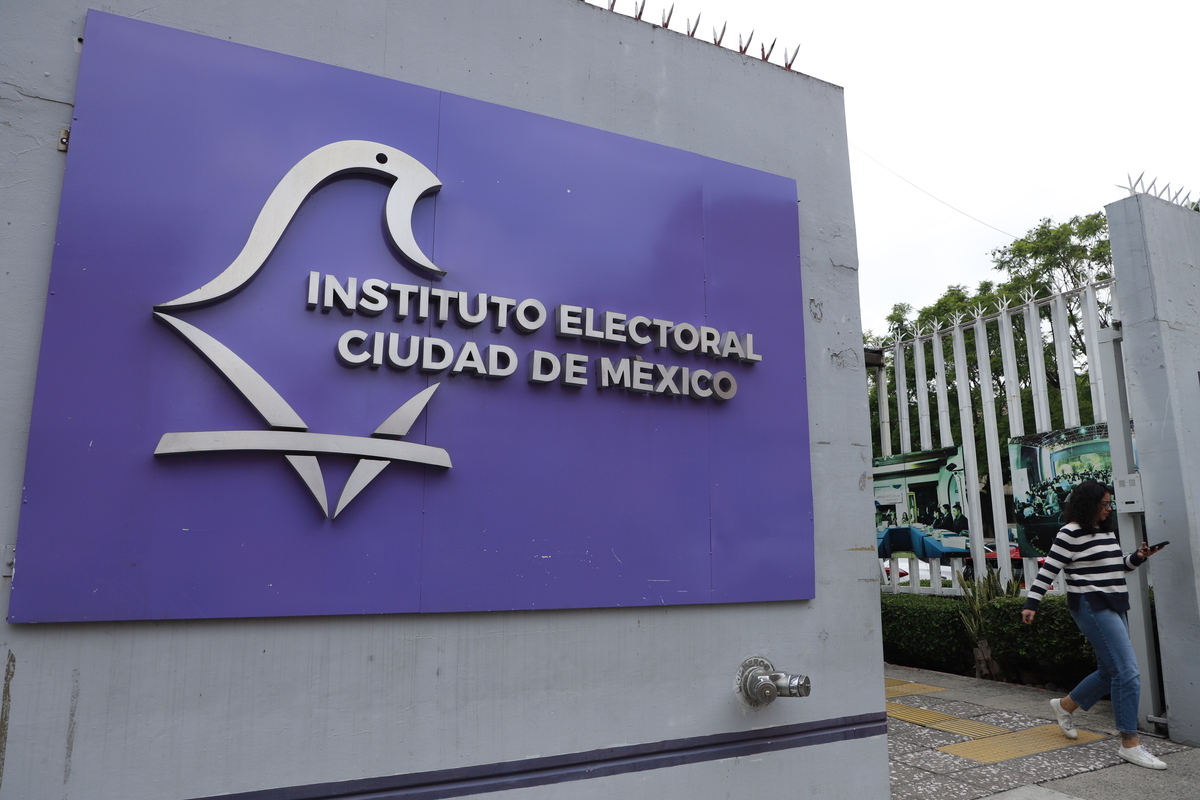 Fachada IECM. | Foto: Juan Carlos Bautista