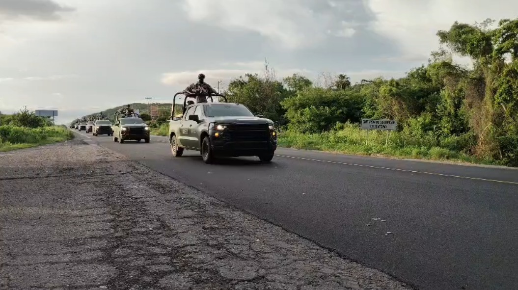 Los 2 mil elementos del Ejército Mexicano llegaron vía terrestre para incorporarse a los patrullajes urbanos. | Foto: Manuel Aceves