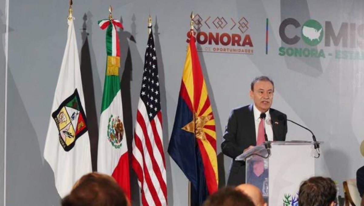 El titular de la SETUR, Roberto Gradillas, expuso las ventajas competitivas y logísticas de la entidad. | Foto: Especial