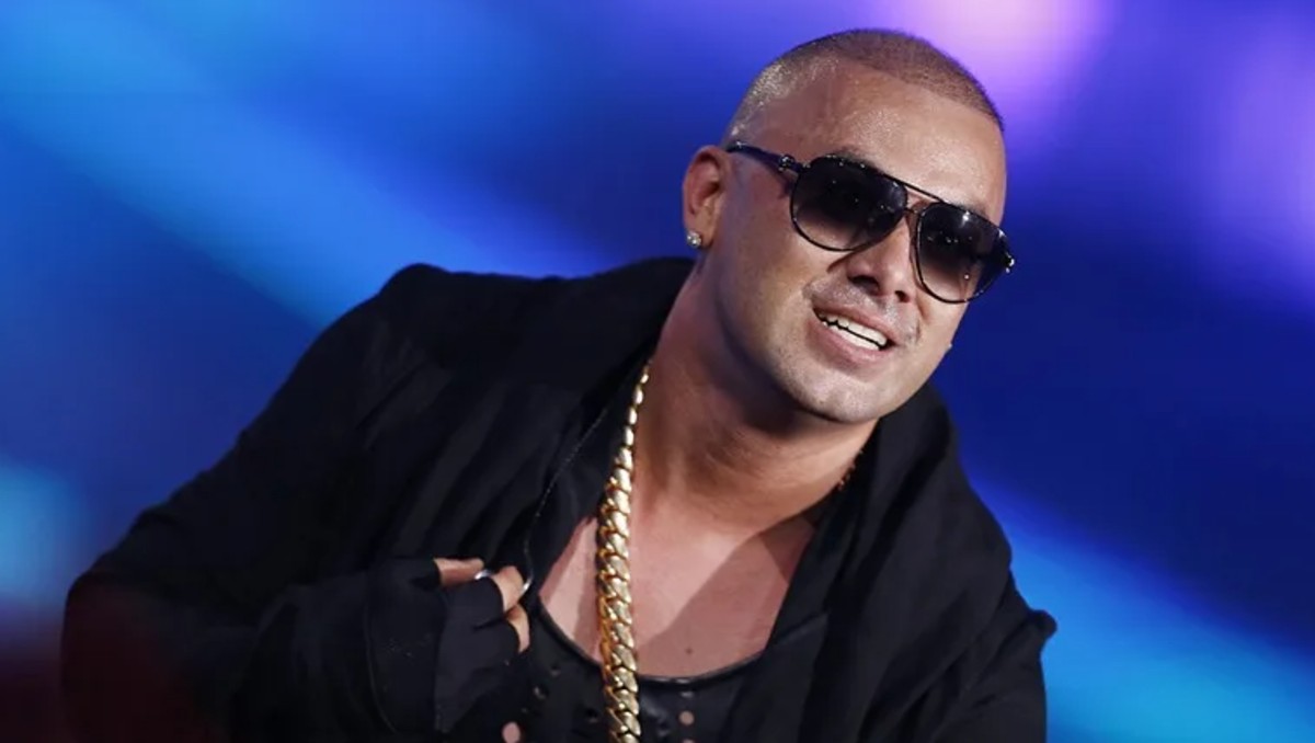 El cantante de reguetón reveló detalles del proyecto. EFE