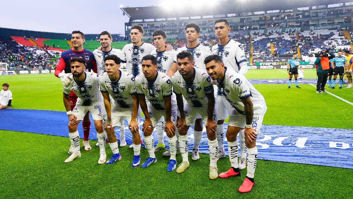 Contratiempos persiguen a Rayados en su llegada a Chicago. (Imago7)