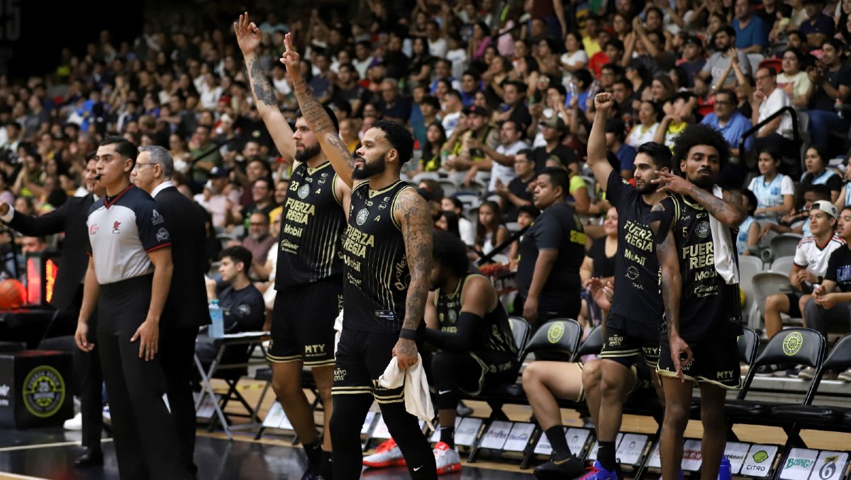 Fuerza Regia va por la victoria fuera de casa ante Lobos de Puebla (Roberto Alanís)