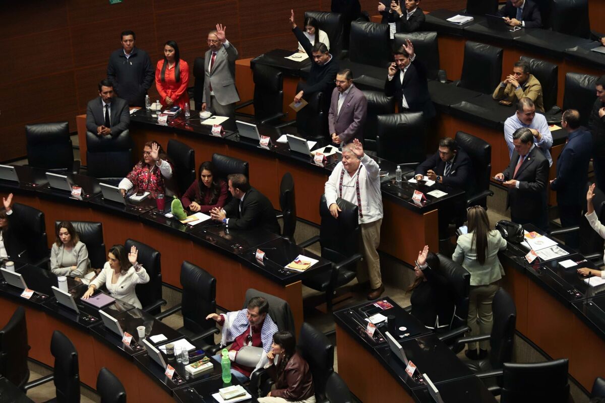 La Permanente cerró sus trabajos legislativos con una ríspida confrontación por la situación política de Sinaloa. | Foto: Cuartoscuro