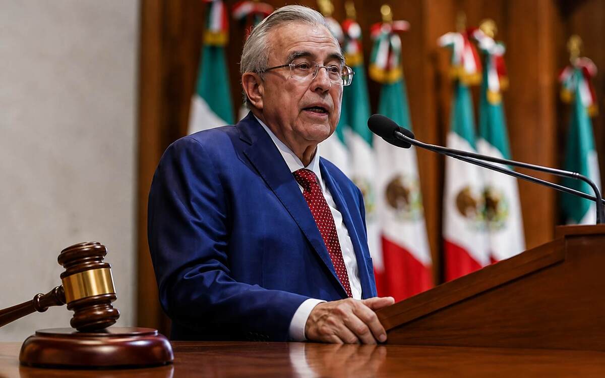 Rubén Rocha solicitó licencia por segunda ocasión.